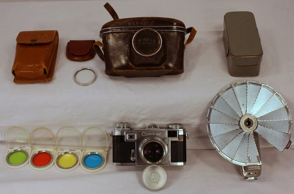 Zeiss Ikon Contax & Zeiss Sonnar 50mm f1.5 & FLASH & LENS FILTER KIT