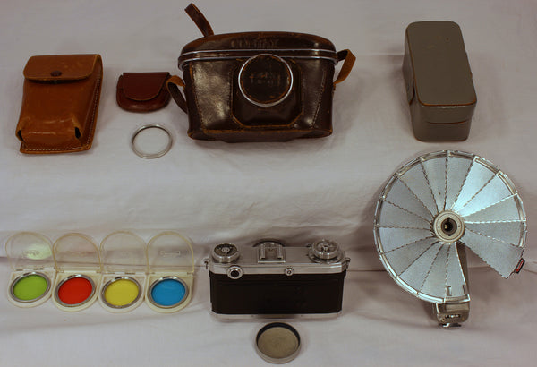 Zeiss Ikon Contax & Zeiss Sonnar 50mm f1.5 & FLASH & LENS FILTER KIT