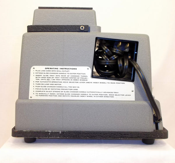 Vintage Executive 300 AO EXECUTIVE Slide Projector Model 5130